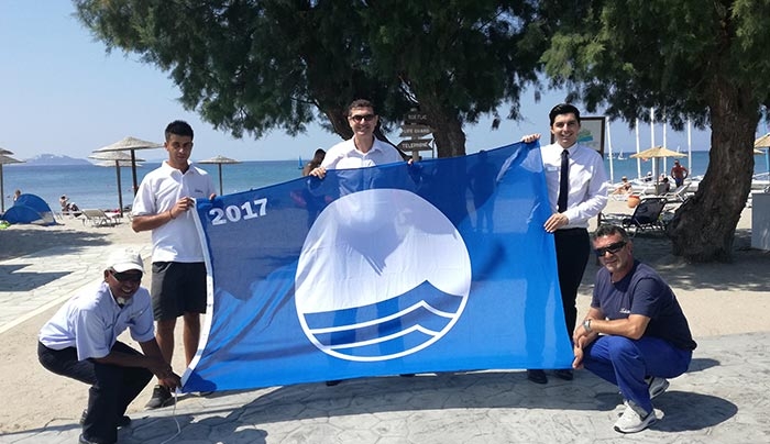Το ξενοδοχείο Lakitira Resort &amp; Village έχει και εφέτος την τιμή να υψώσει την Γαλάζια Σημαία στον ιστό της