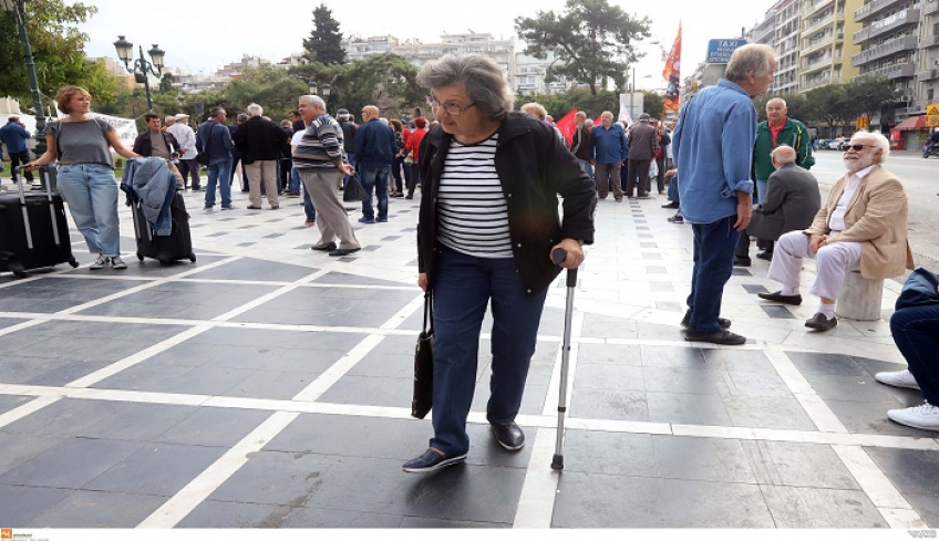Συντάξεις: Αποδίδονται παρακρατηθέντα ποσά σε συνταξιούχους του τ. ΟΓΑ